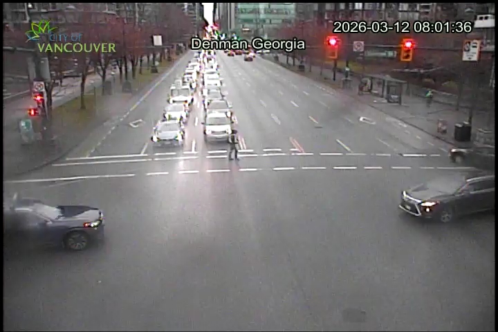 W Georgia St & Denman St - East