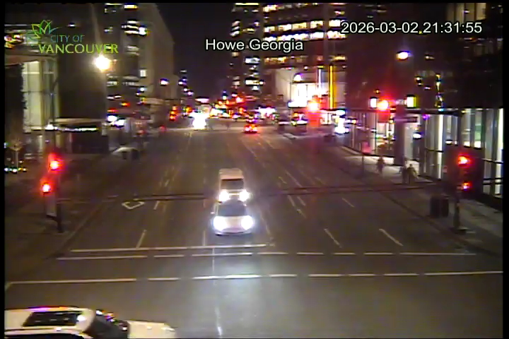 Howe St & E Georgia St - East