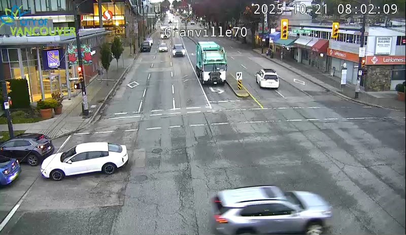 Live Traffic Camera of Granville St and W 70th Ave