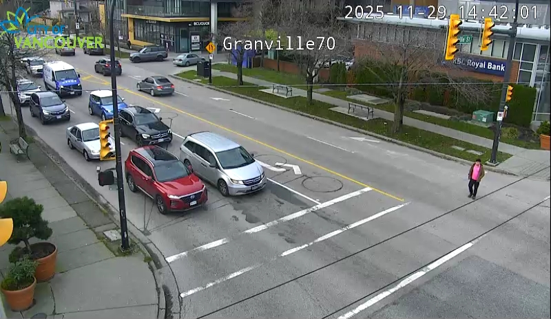 Granville St & W 70th Ave - W