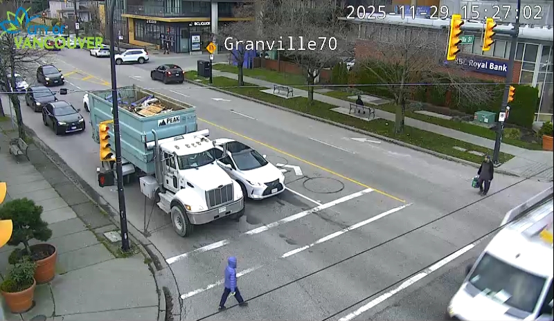 Granville St & W 70th Ave - W