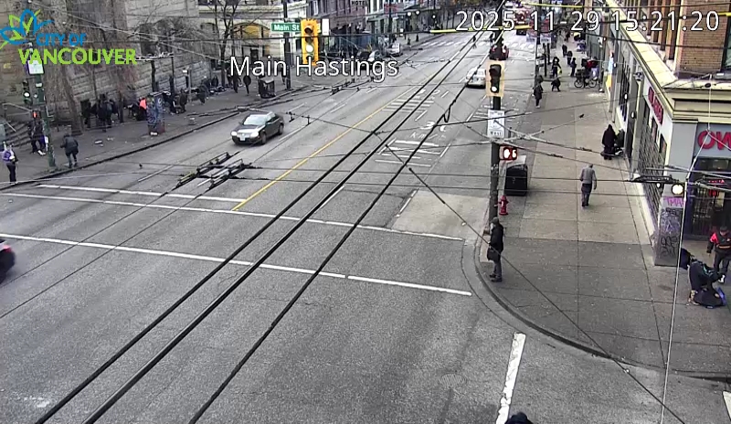 Main St & E Hastings St - West