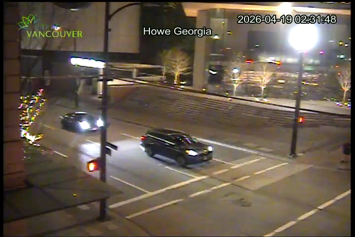 Howe St & E Georgia St - North
