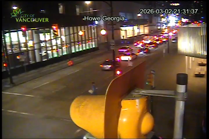 Howe St & E Georgia St - South