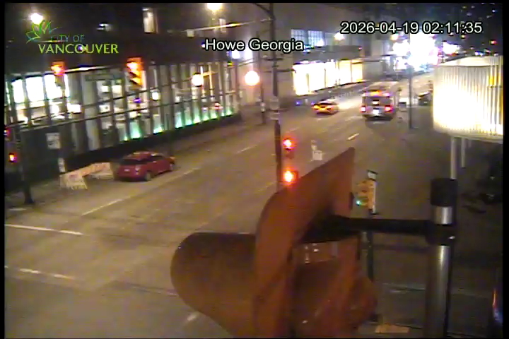 Howe St & E Georgia St - South