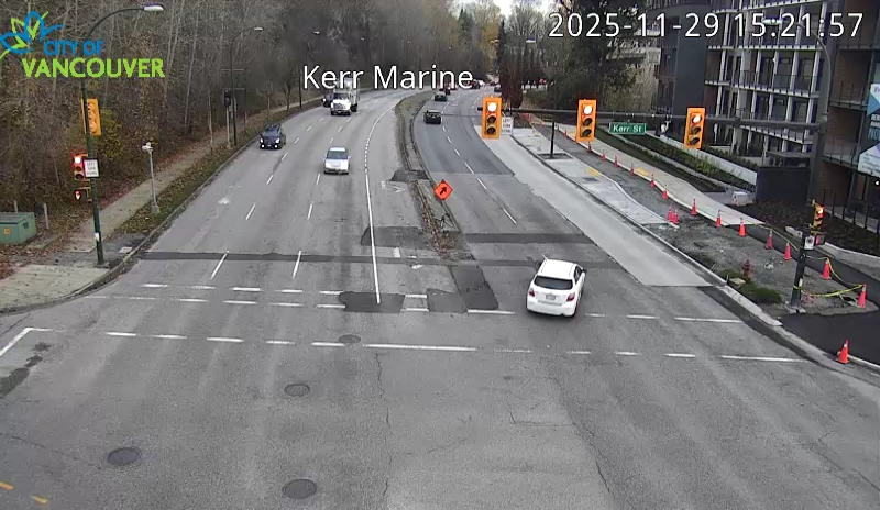 Kerr St & SE Marine Dr - East