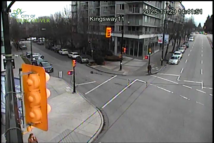 Kingsway & E 11th Ave - E