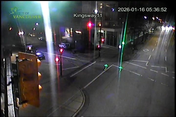 Kingsway & E 11th Ave - E