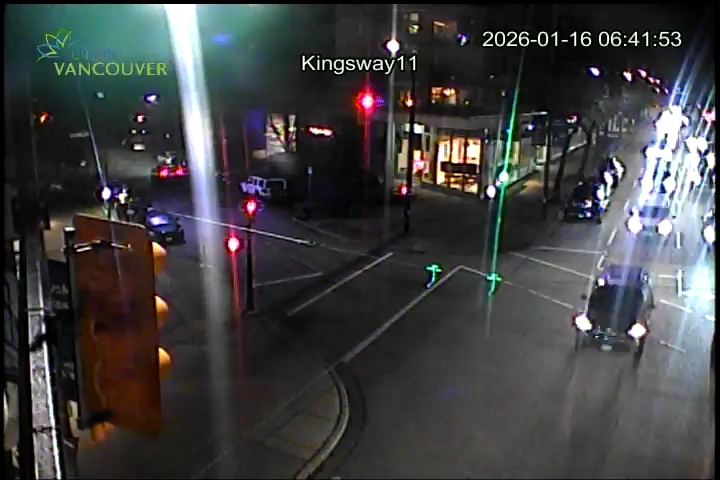 Kingsway & E 11th Ave - E