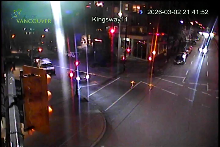 Kingsway & E 11th Ave - E