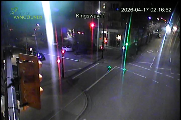 Kingsway & E 11th Ave - E