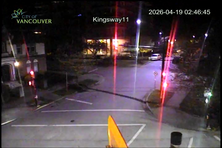 Kingsway & E 11th Ave - W