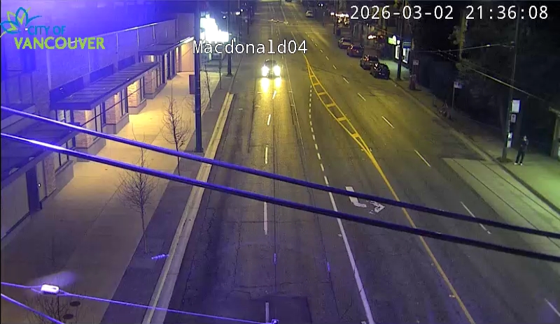 Macdonald St & W 4th Ave - East