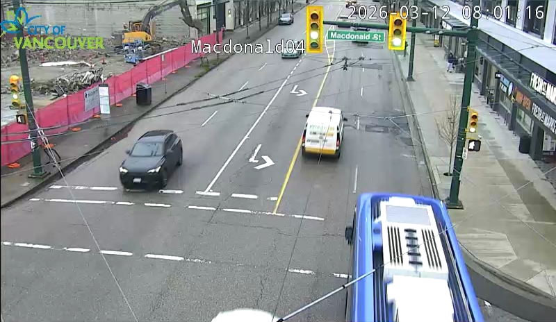 Macdonald St & W 4th Ave - West