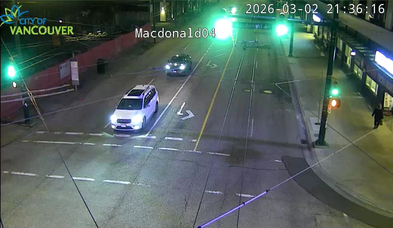 Macdonald St & W 4th Ave - West