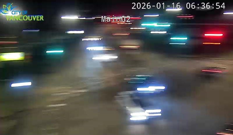 Main St & E 2nd Ave - E