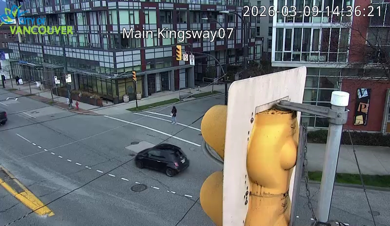 Main St & Kingsway - E