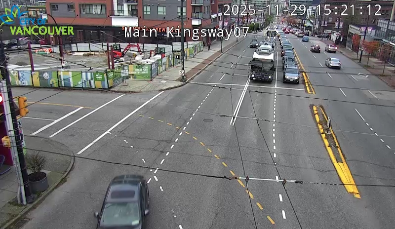 Main St & Kingsway - W