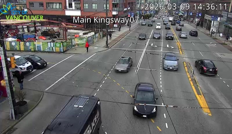 Main St & Kingsway - W