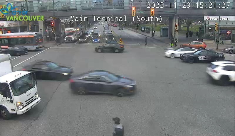 Main St & Terminal Ave - North