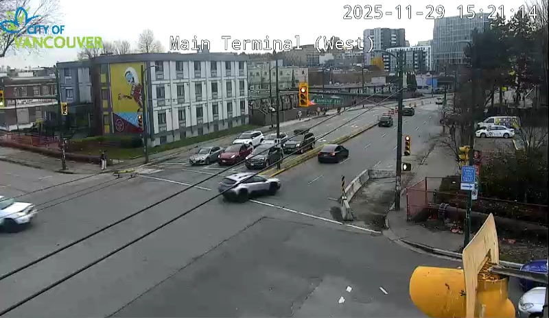 Main St & Terminal Ave - South