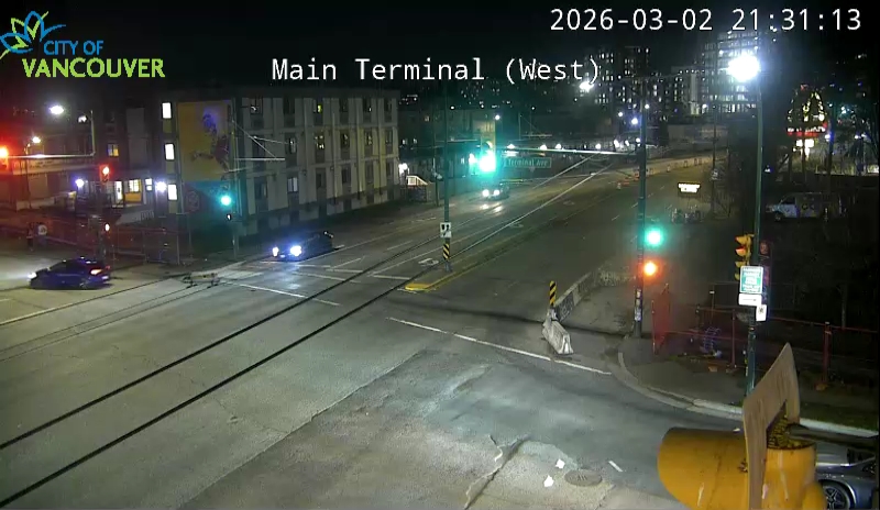 Main St & Terminal Ave - South