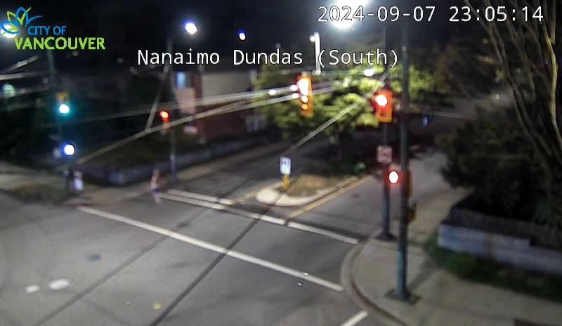 Nanaimo St and Dundas St - East