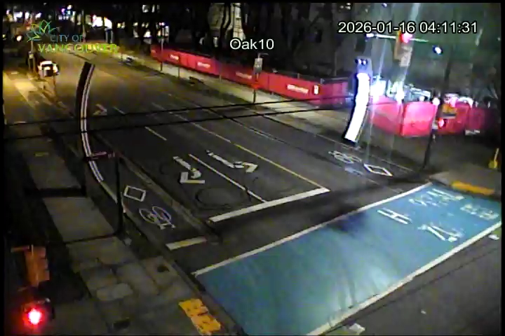 Oak St & W. 10th Ave - East