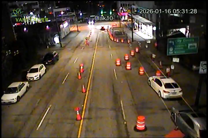 Oak St & W. 10th Ave - North