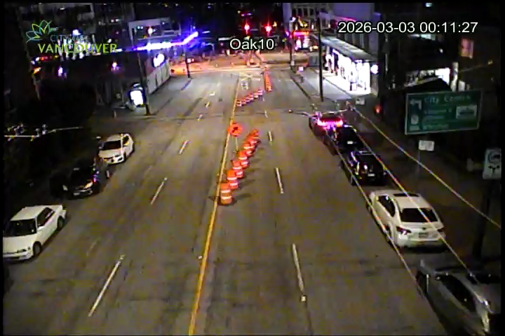 Oak St & W. 10th Ave - North