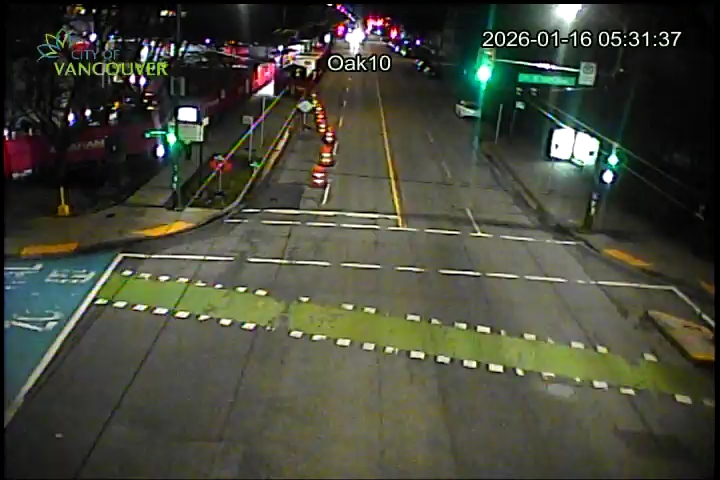 Oak St & W. 10th Ave - South