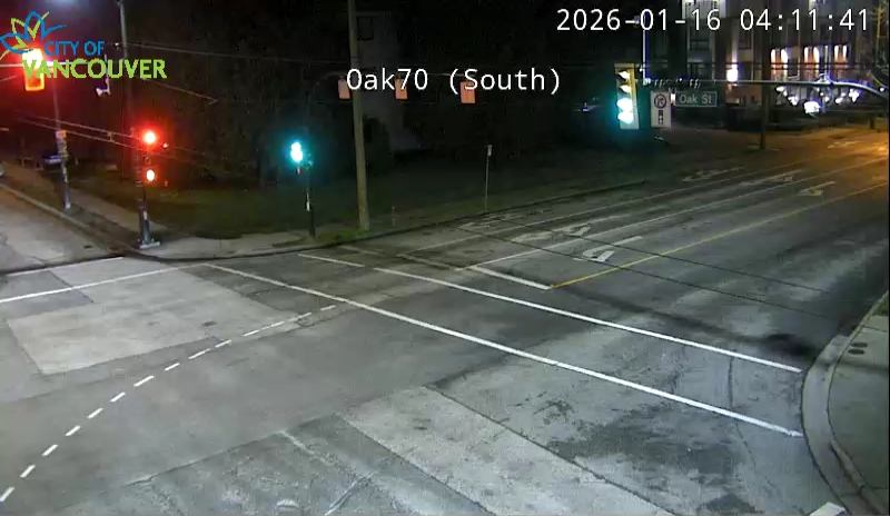 Oak St & W 70th Ave - E