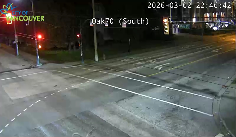 Oak St & W 70th Ave - E