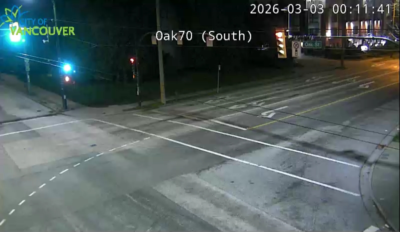 Oak St & W 70th Ave - E