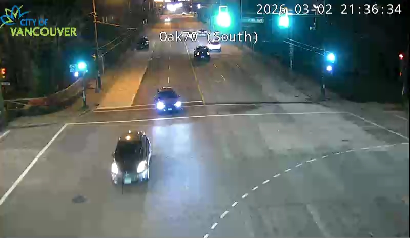 Oak St & W 70th Ave - N