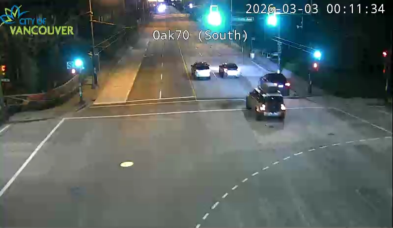 Oak St & W 70th Ave - N