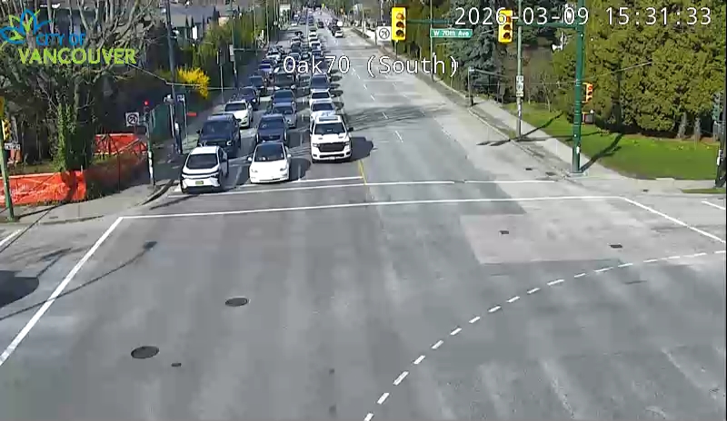 Oak St & W 70th Ave - N