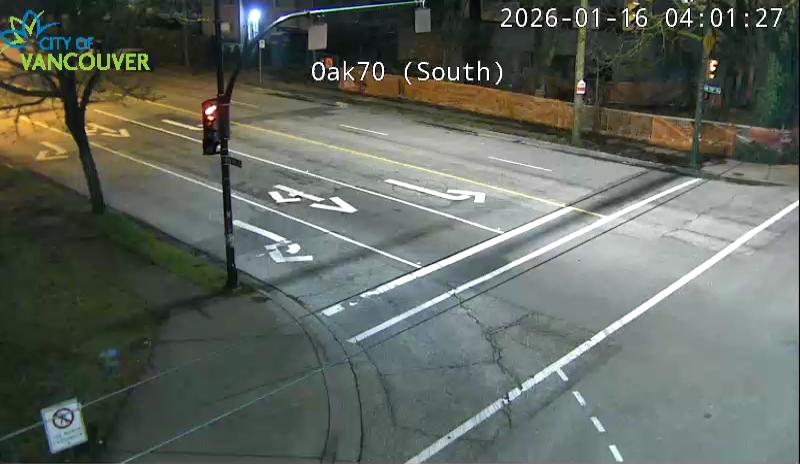 Oak St & W 70th Ave - W