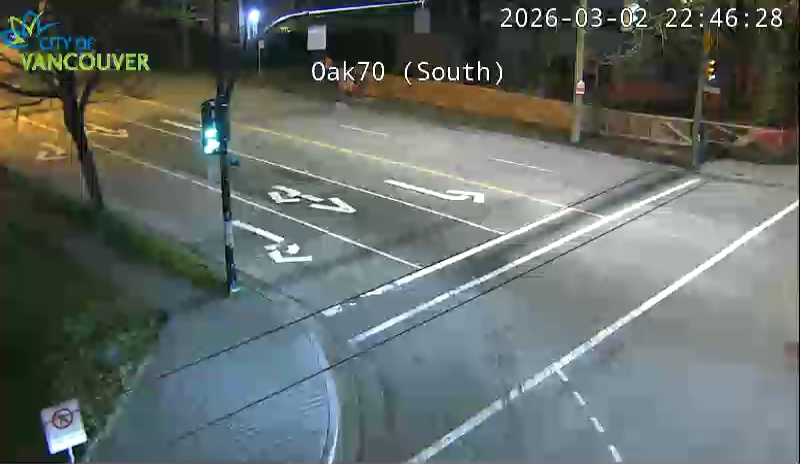 Oak St & W 70th Ave - W