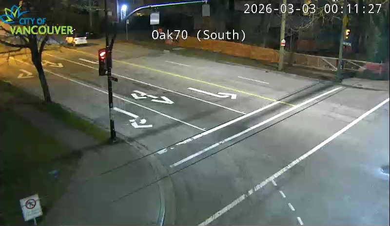 Oak St & W 70th Ave - W