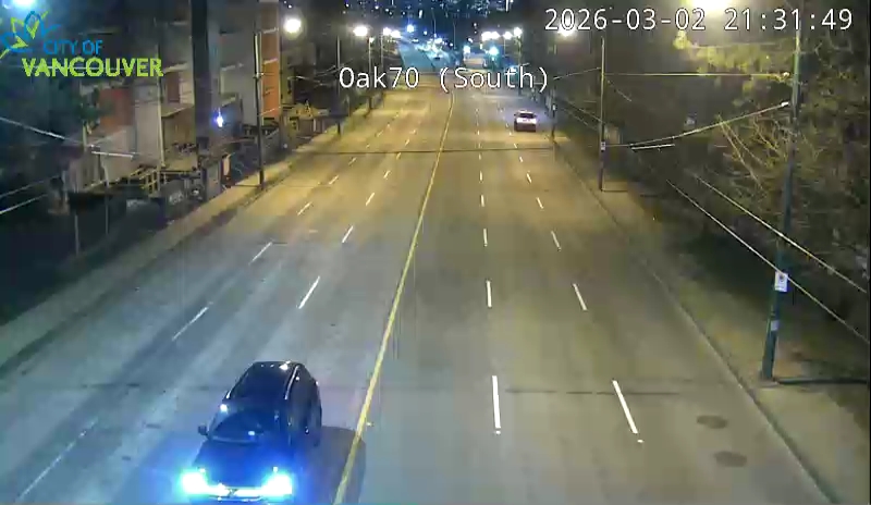 Oak St & W 70th Ave - S