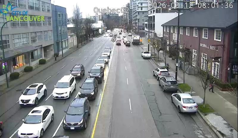 Quebec St & E 2nd Ave - W