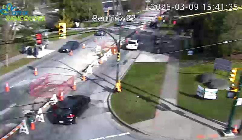 Renfrew St & E 22nd Ave - E