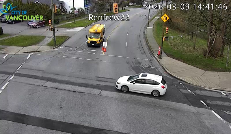 Renfrew St & E 22nd Ave - N