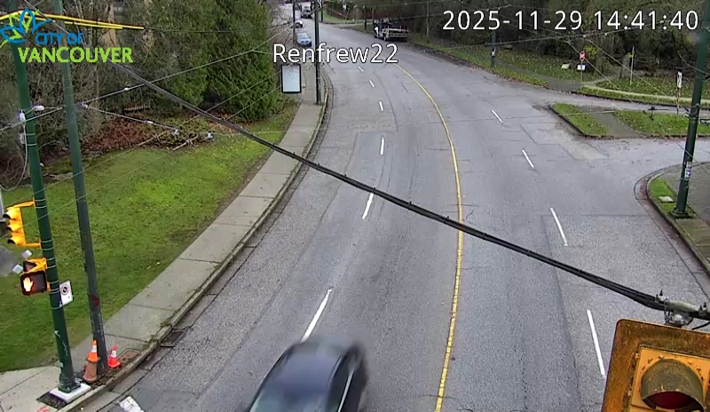 Renfrew St & E 22nd Ave - S