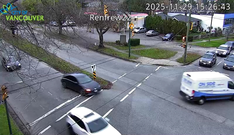 Renfrew St & E 22nd Ave - W