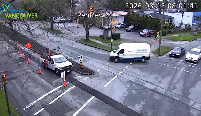 Renfrew St & E 22nd Ave - W