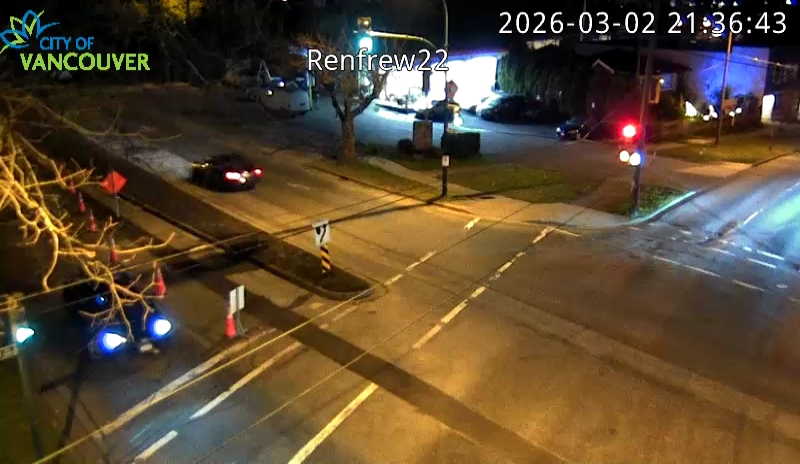 Renfrew St & E 22nd Ave - W