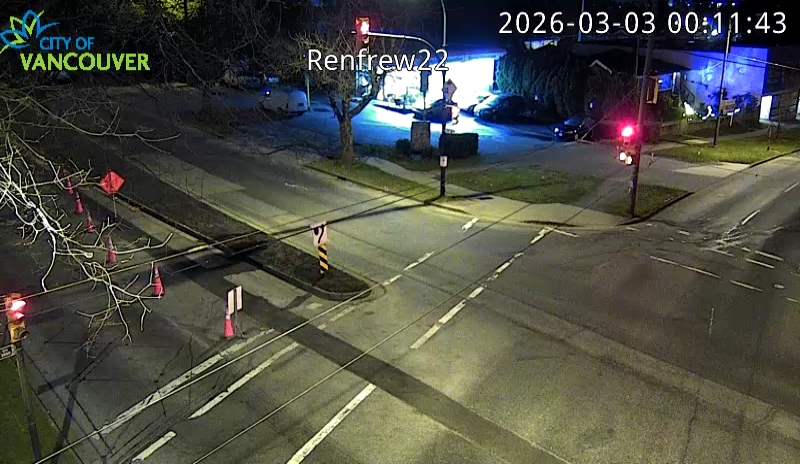 Renfrew St & E 22nd Ave - W