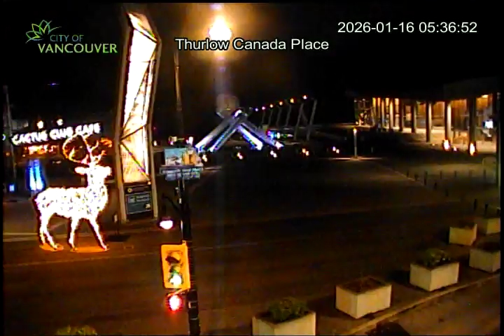 Thurlow St and Canada Place - North